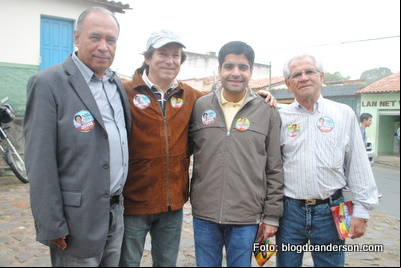 Os maiores cabos eleitorais de ACM Neto em Vitória da Conquista comemoram pesquisas