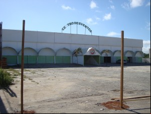 DSC08273 A loja vai funcionar na Avenida Bartolomeu de Gusmão